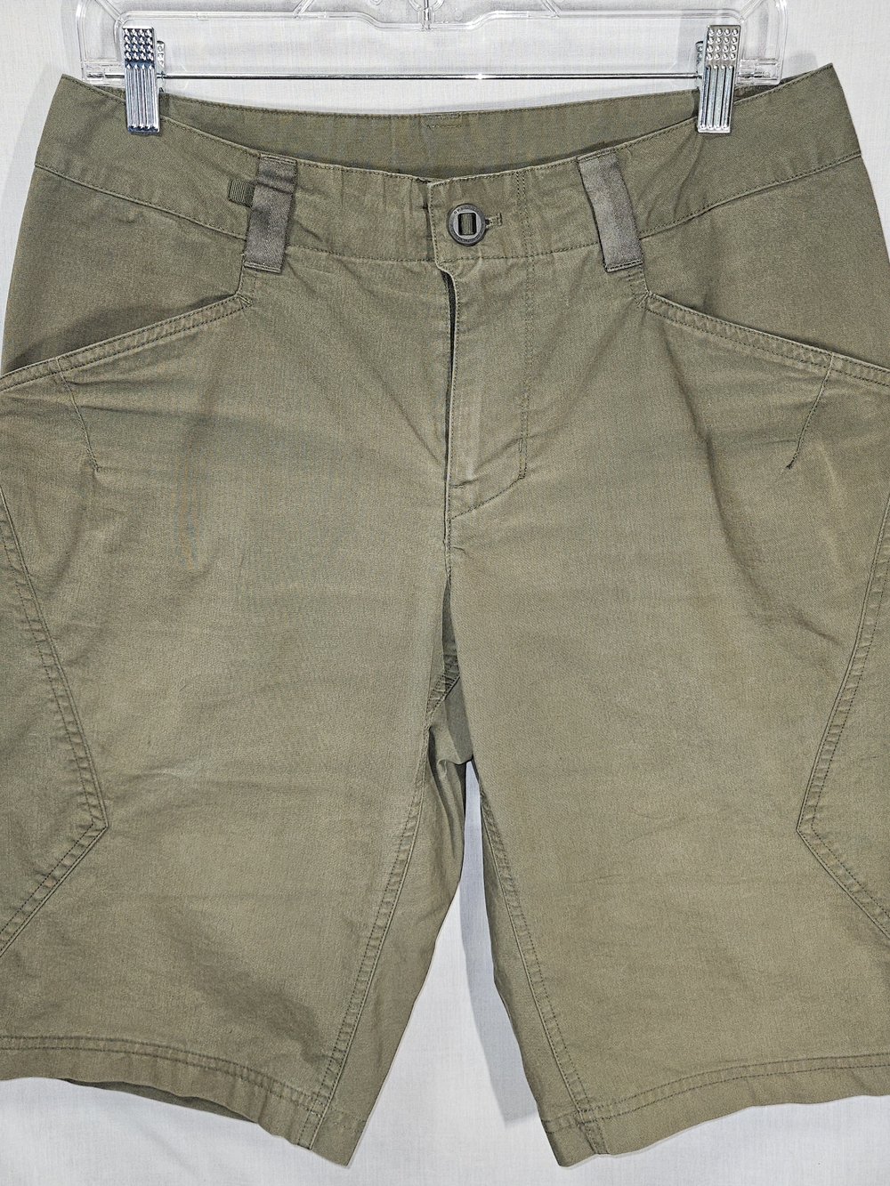Patagonia Mens Olive Green Utility Cargo Shorts sz 31